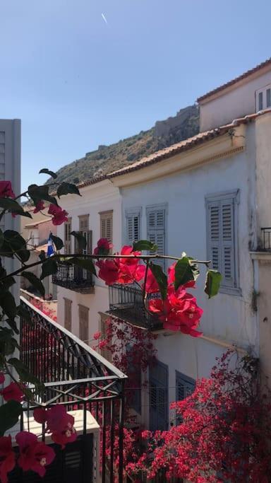 Bougainvillea Apartments 2 Nauplie Extérieur photo
